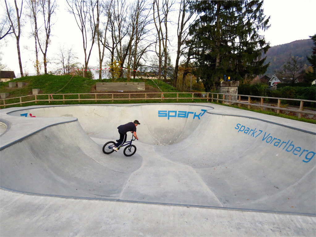 BK_Skaterplatz Oberau Gisingen 11.JPG