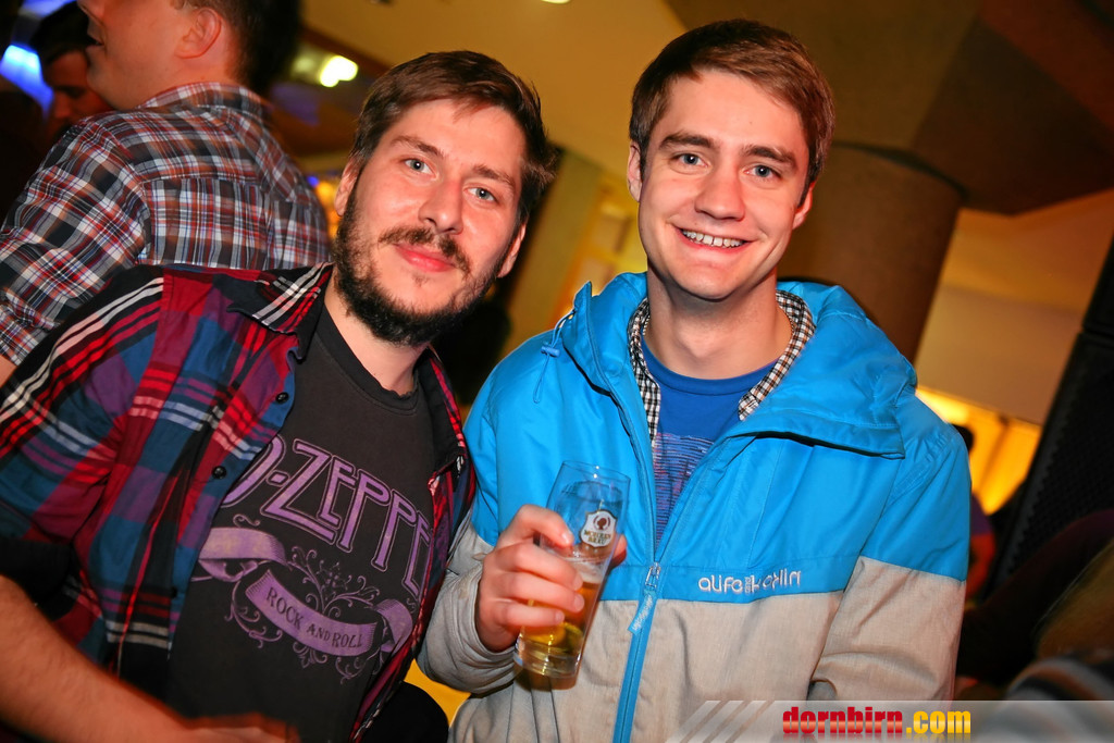 13882589.jpg