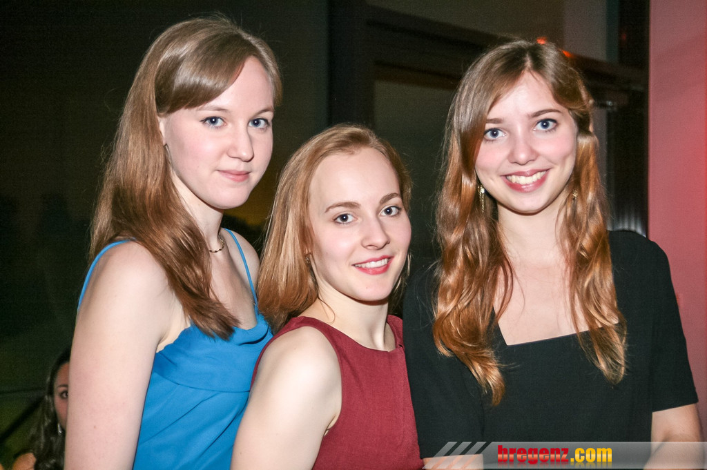 13884128.jpg