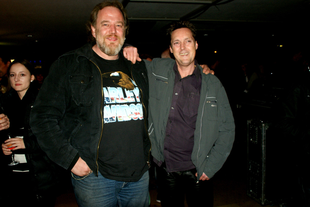 Ren__ und Reini bei den Meisterrockern im Foyer Reichshofsaal.JPG