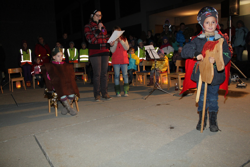 Laternenfest ___bersaxen 2011_kathansandra _34_.jpg