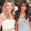 Michelle Pfeiffer mit Claudia Rose