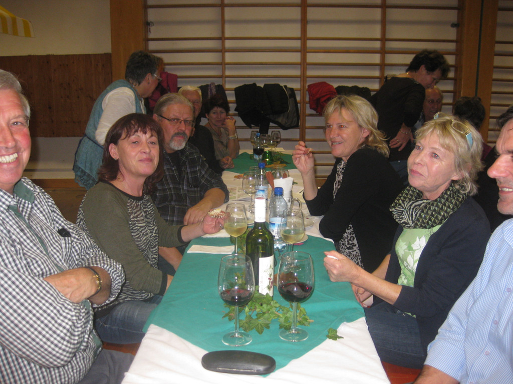 Seniorenring Weinfest in der Radlerhalle  Lustenau 15_11 _28_.JPG
