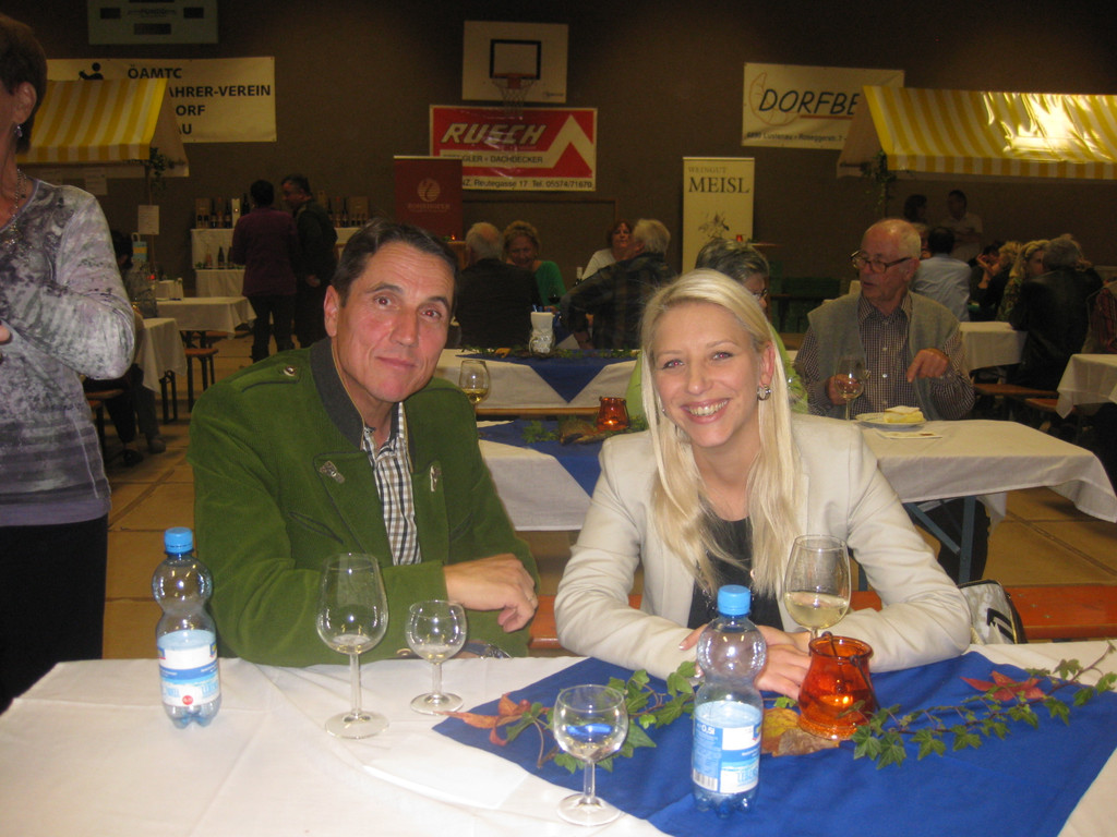 Seniorenring Weinfest in der Radlerhalle  Lustenau 15_11 _33_.JPG