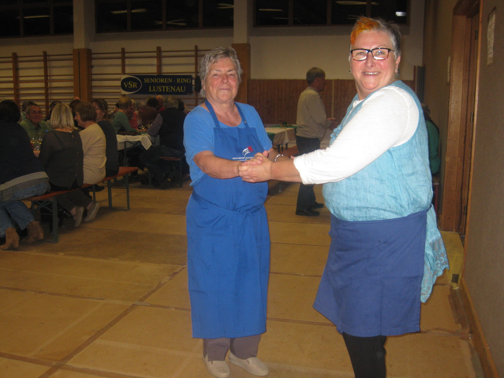 Seniorenring Weinfest in der Radlerhalle  Lustenau 15_11 _39_.JPG