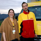 Patricia und Robby von der DHL Crew.JPG