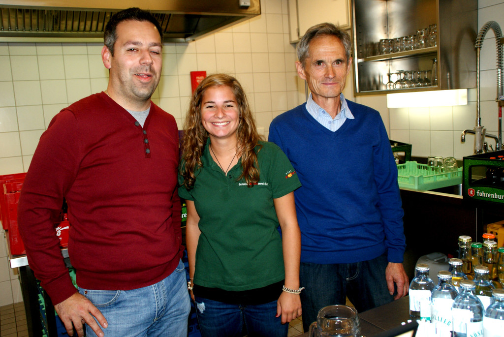 Michael_ Sarah und ernst - die Arbeitscrew.JPG