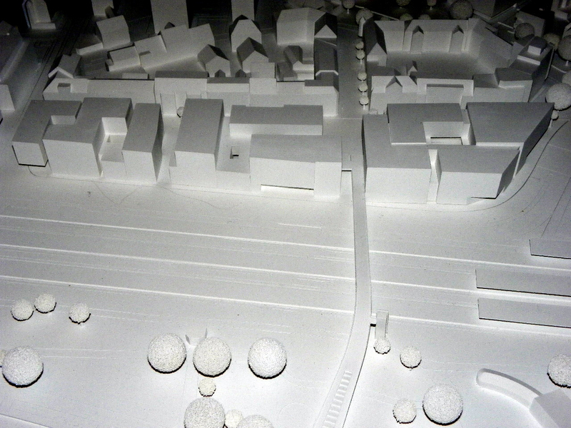101_8869_jpg-1273303789