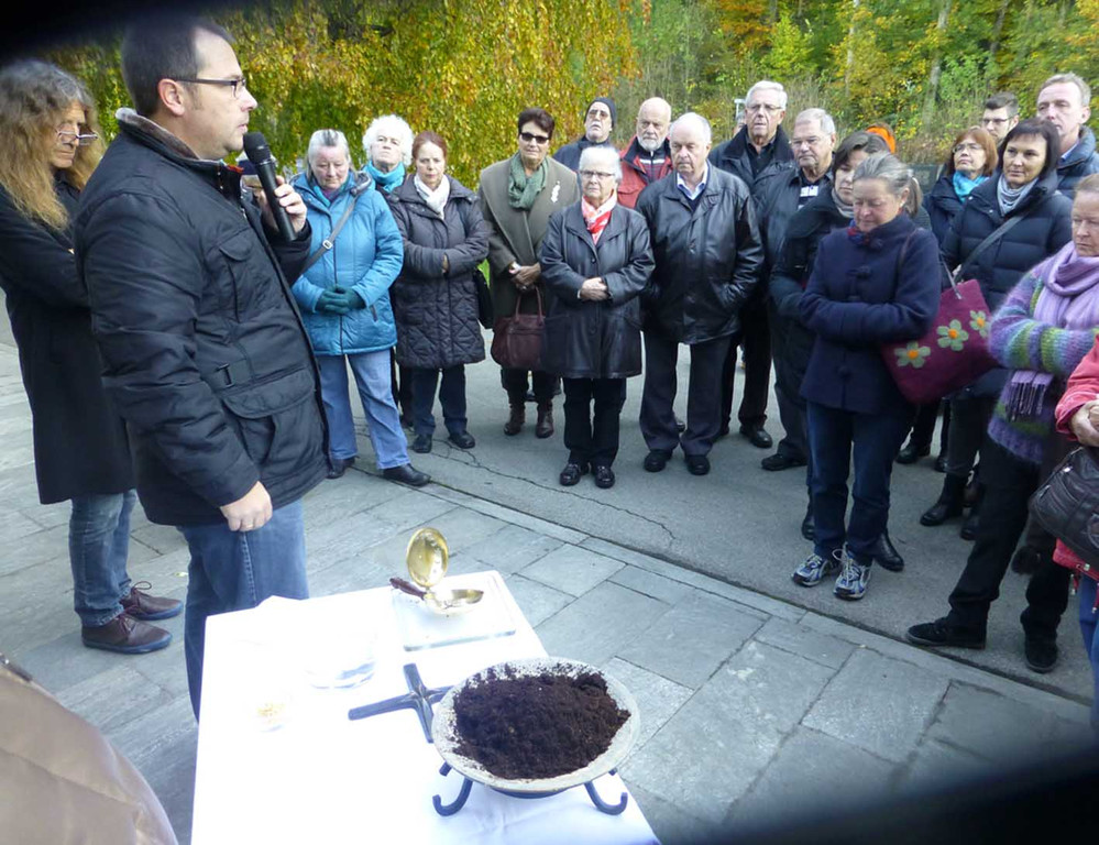 Friedhof1 Reis.jpg
