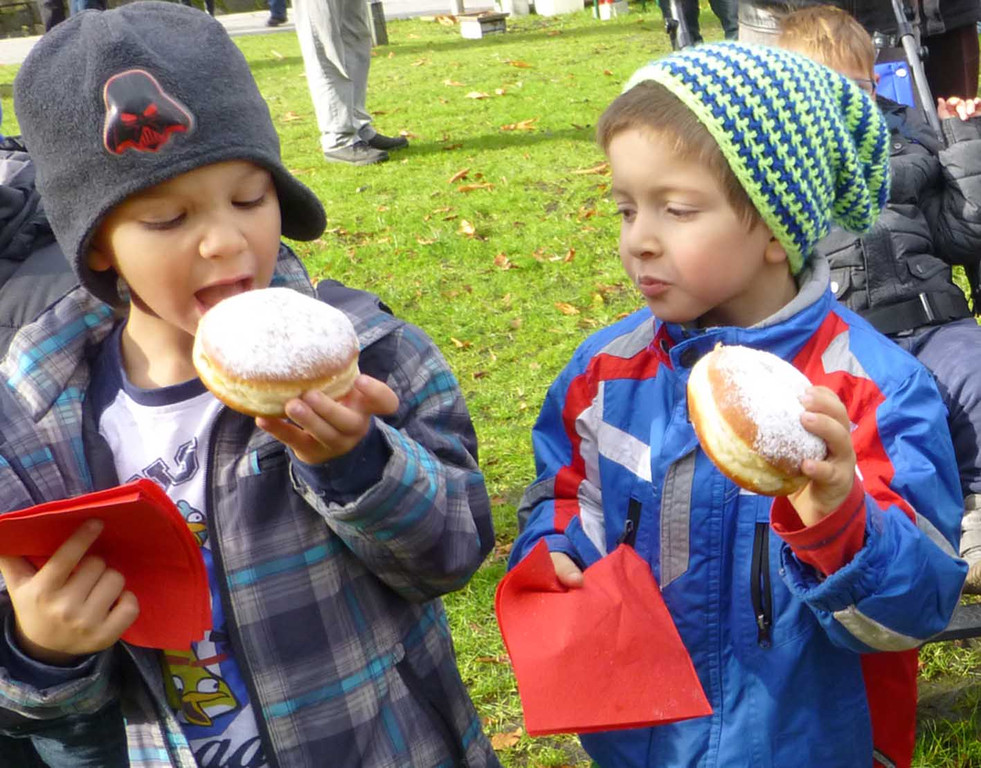 Narren5a Krapfen _.jpg