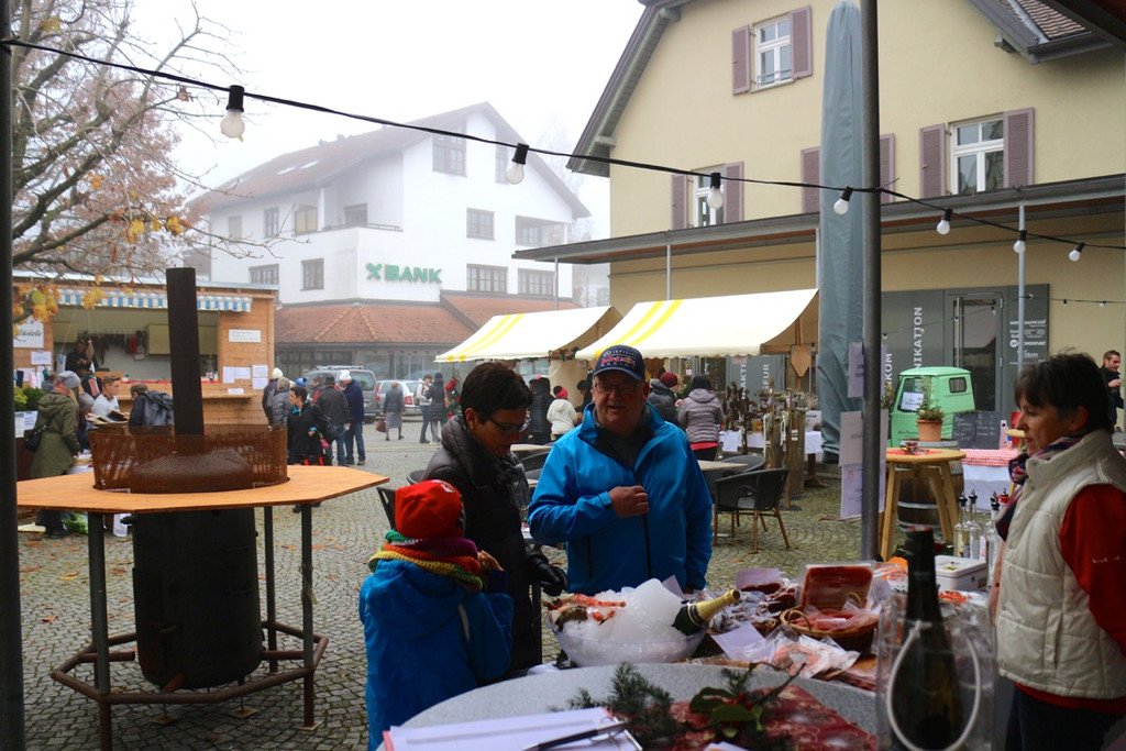 KOE_Goefner Advent Dorfmarkt 8.jpg