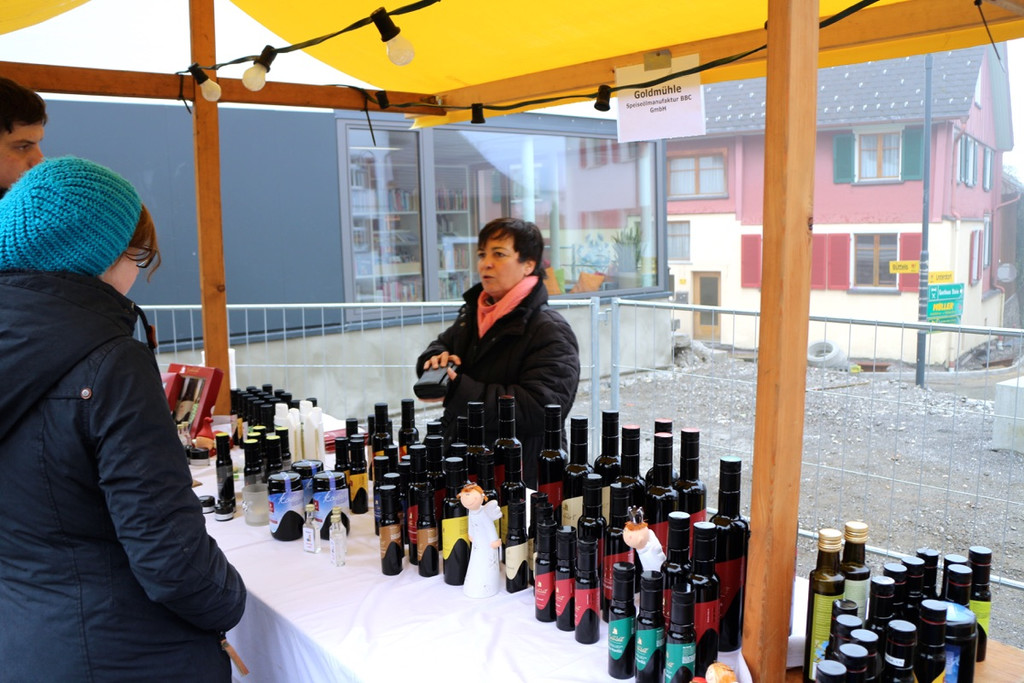 KOE_Goefner Advent Dorfmarkt 11.jpg