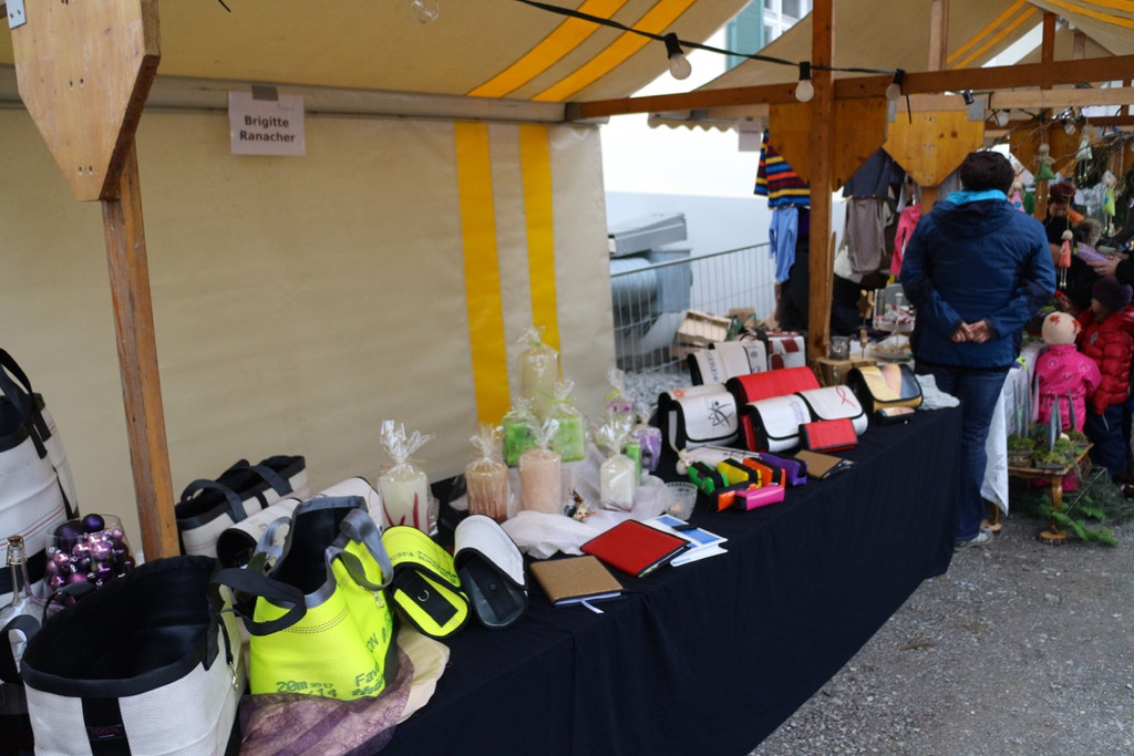 KOE_Goefner Advent Dorfmarkt 15.jpg