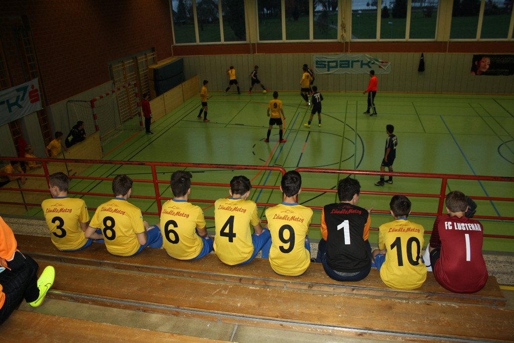 Fu__ball Nachwuchs  U 16 Turnier 30-11-2014 _4_.JPG