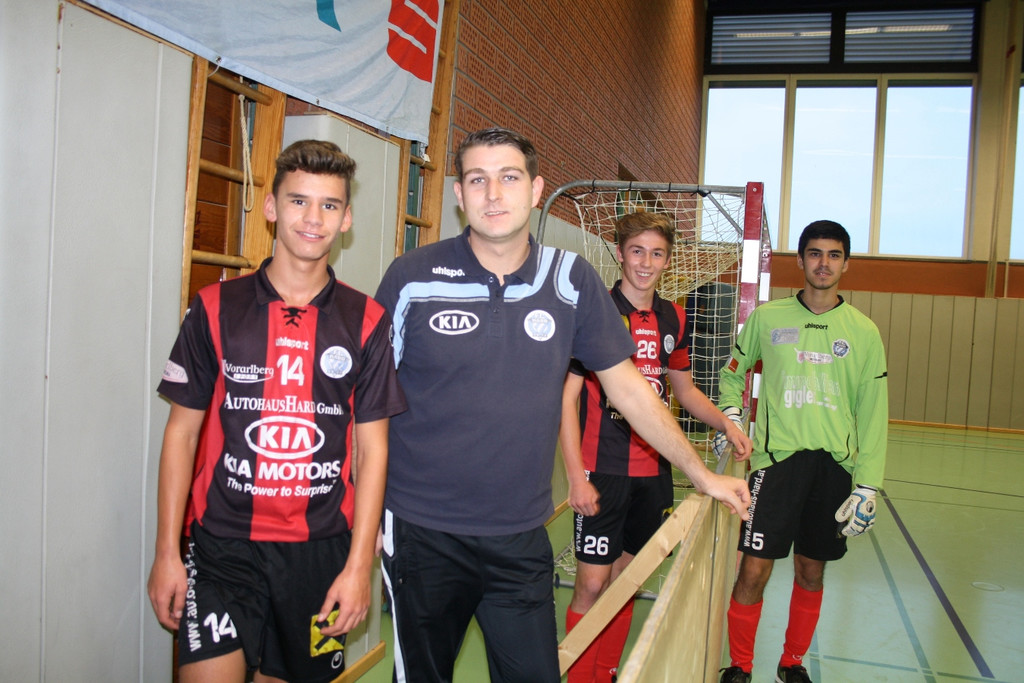 Fu__ball Nachwuchs  U 16 Turnier 30-11-2014 _10_.JPG