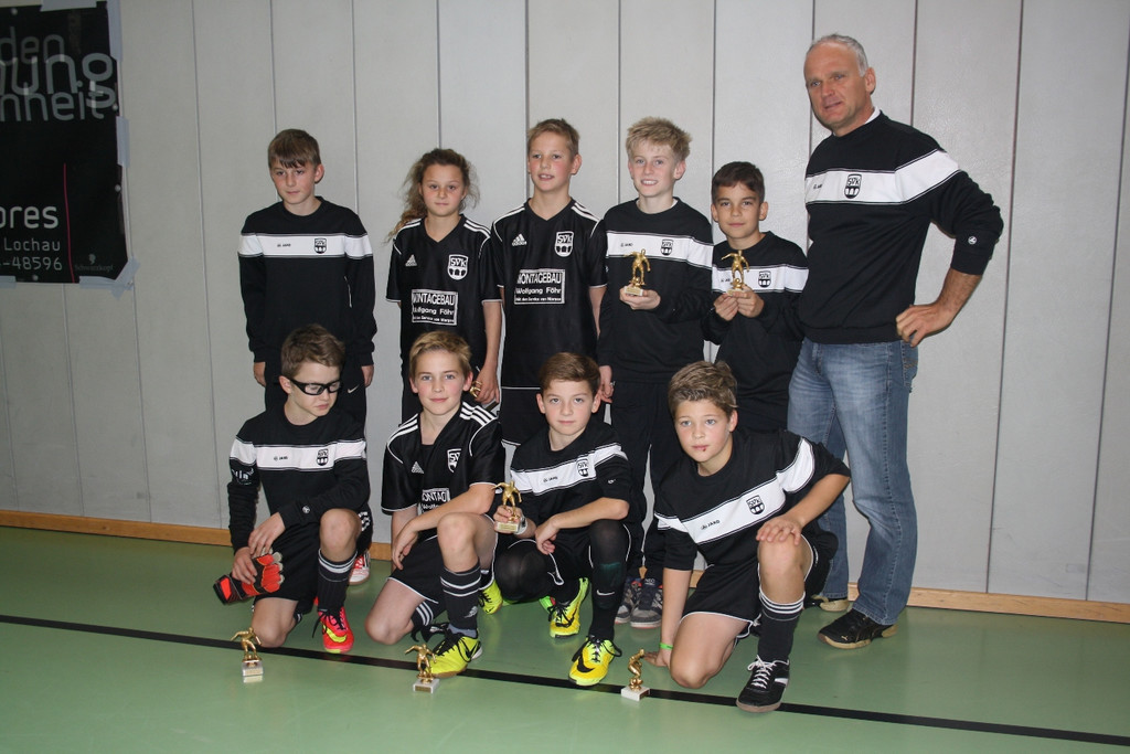 Fu__ball Nachwuchs U 12 Turnier 30-11-2014 _3_.JPG