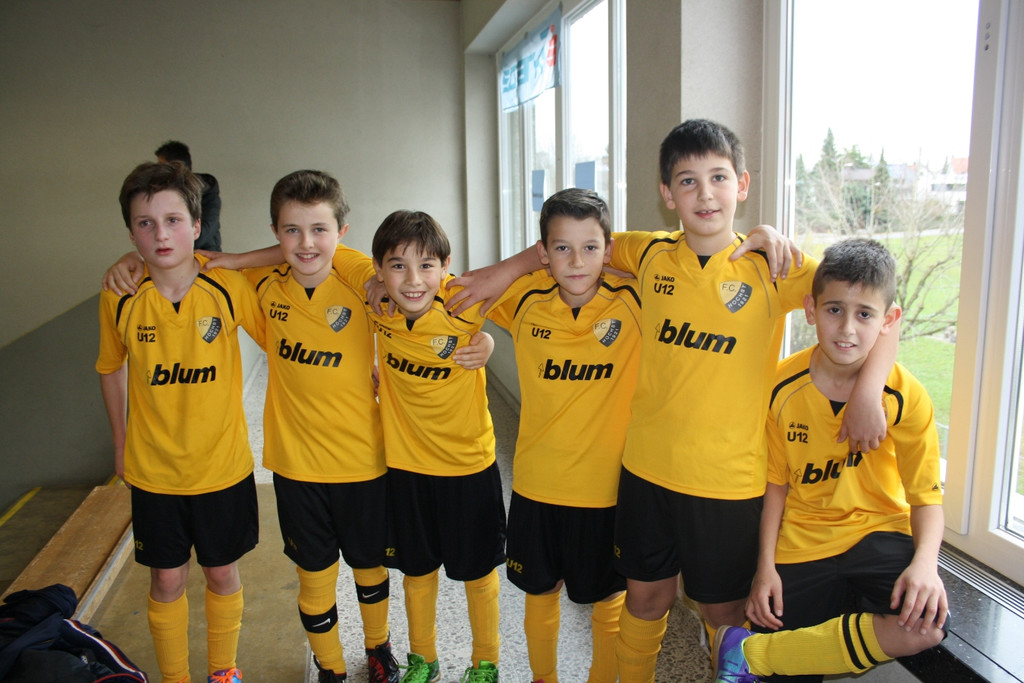 Fu__ball Nachwuchs U 12 Turnier 30-11-2014 _7_.JPG