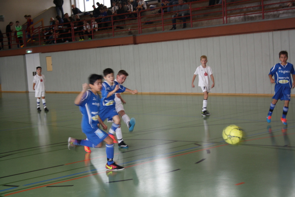 Fu__ball Nachwuchs U 12 Turnier 30-11-2014 _13_.JPG