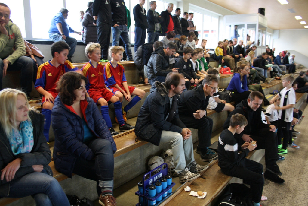 Fu__ball Nachwuchs U 12 Turnier 30-11-2014 _16_.JPG