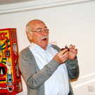 Der Autor erkl__rte alles ganz genau.JPG