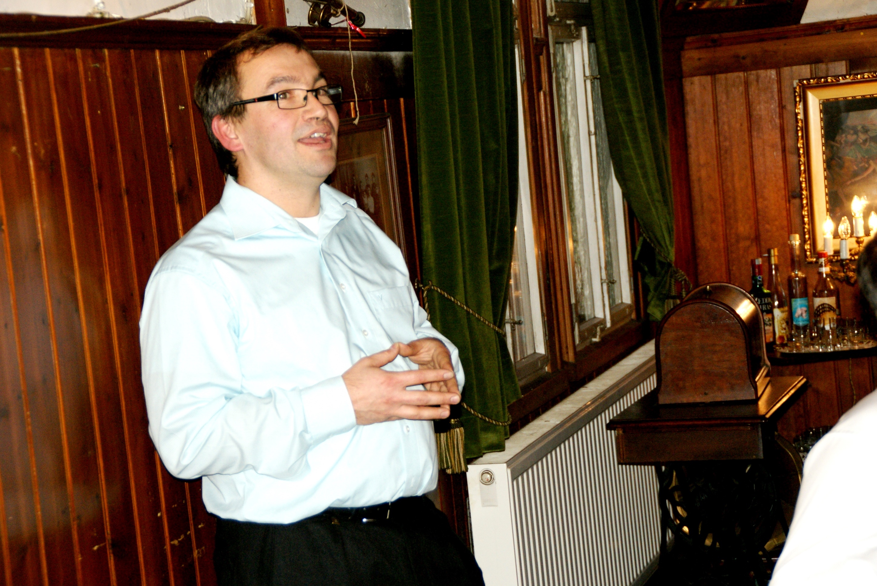 Stefan Vogel_ Obmann der Bienenz__chter Lustenau.JPG