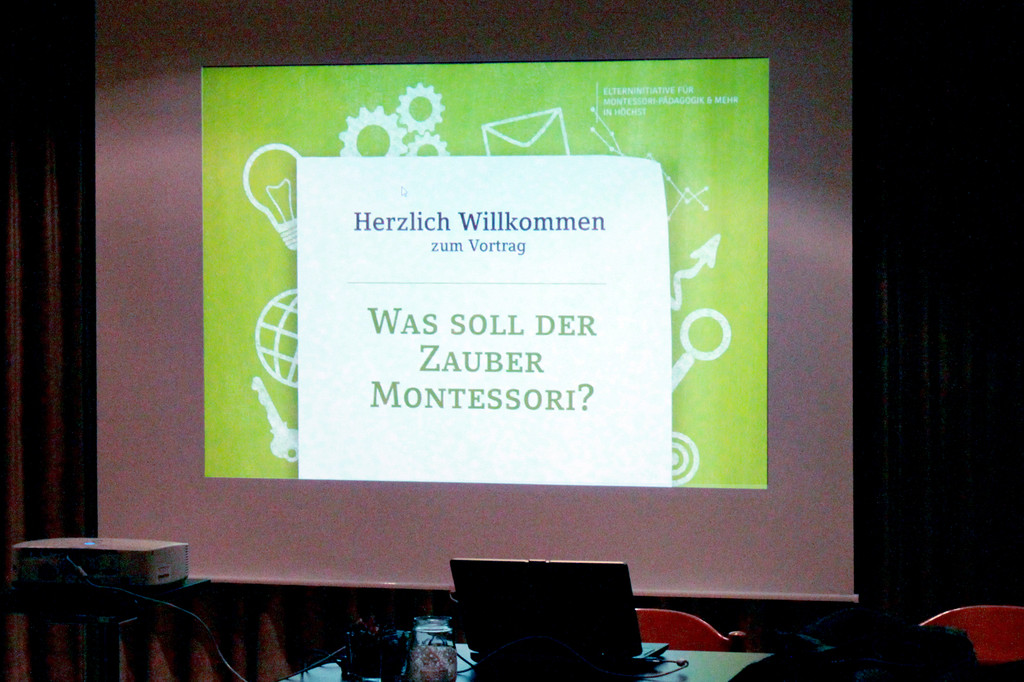 20141120_MotessoriVortrag_Hoechst0.jpg