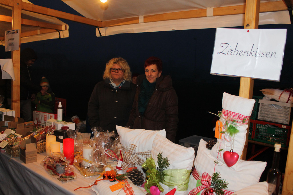 Adventmarkt Ludesch 003.JPG