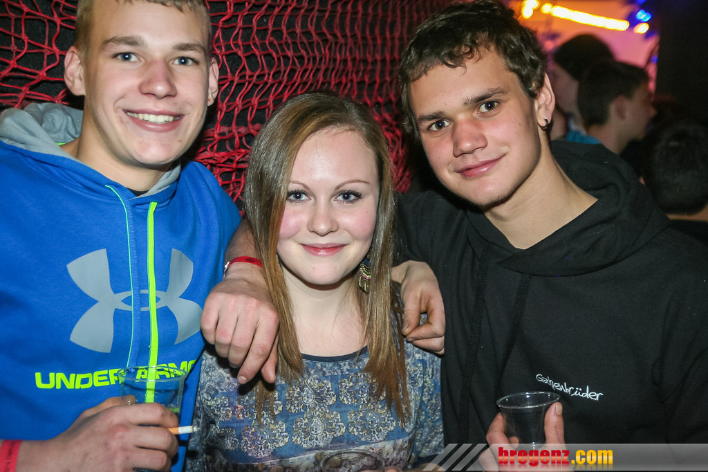 13903989.jpg