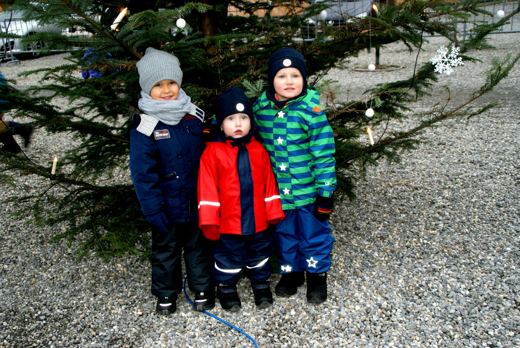 Noah_ Moritz und Paul - auf zum Nikolaus.JPG