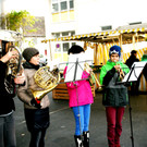 Eine Bl__sergruppe des MV-Lustenau sorgte f__r weihnachtliche Stimmung.JPG