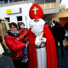 Nadine besucht mit Maximilian den Nikolaus.JPG