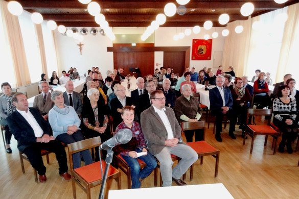 003 Gedenktag Saal_2.jpg