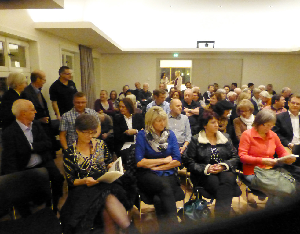 Ruff10 Saal.jpg