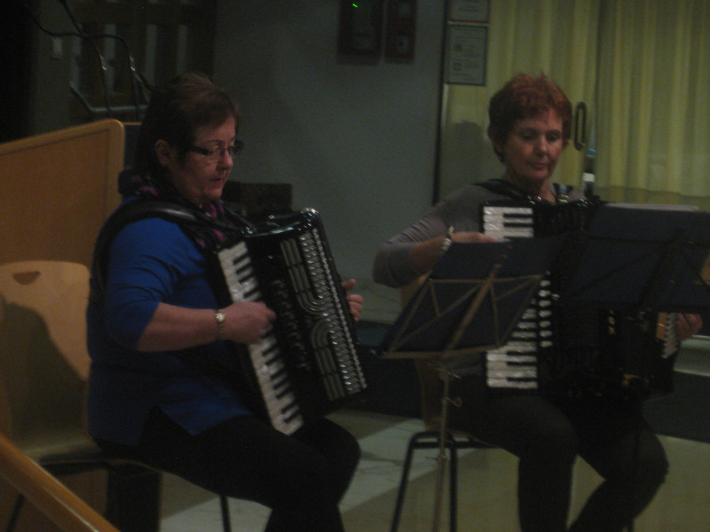 Adventfeier des Seniorenringes Club 50_ Lustenau mit Alphornkl__ngen _12_.JPG