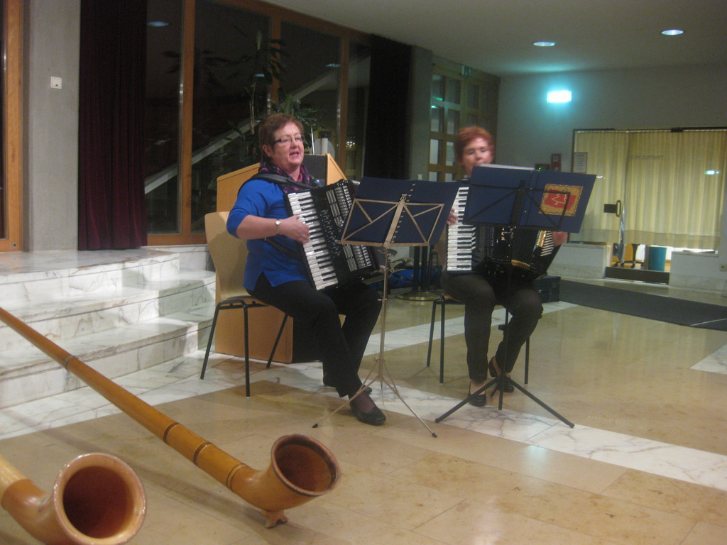 Adventfeier des Seniorenringes Club 50_ Lustenau mit Alphornkl__ngen _18_.JPG
