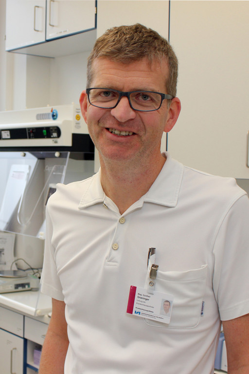 Mag_Guenther_Graninger_Zentralapotheke_VLKH_112014.jpg