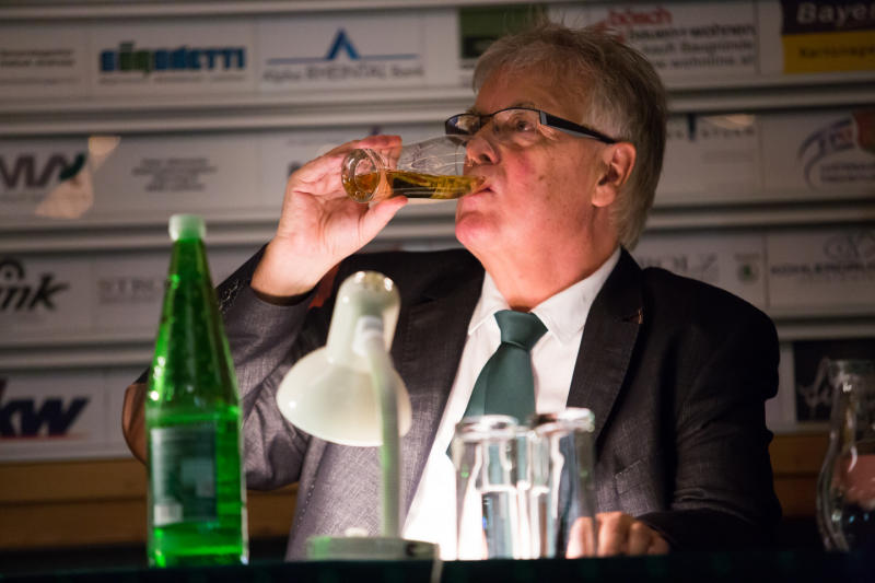 file6iau7ytorphpfrsbp92 - Kopie.jpg