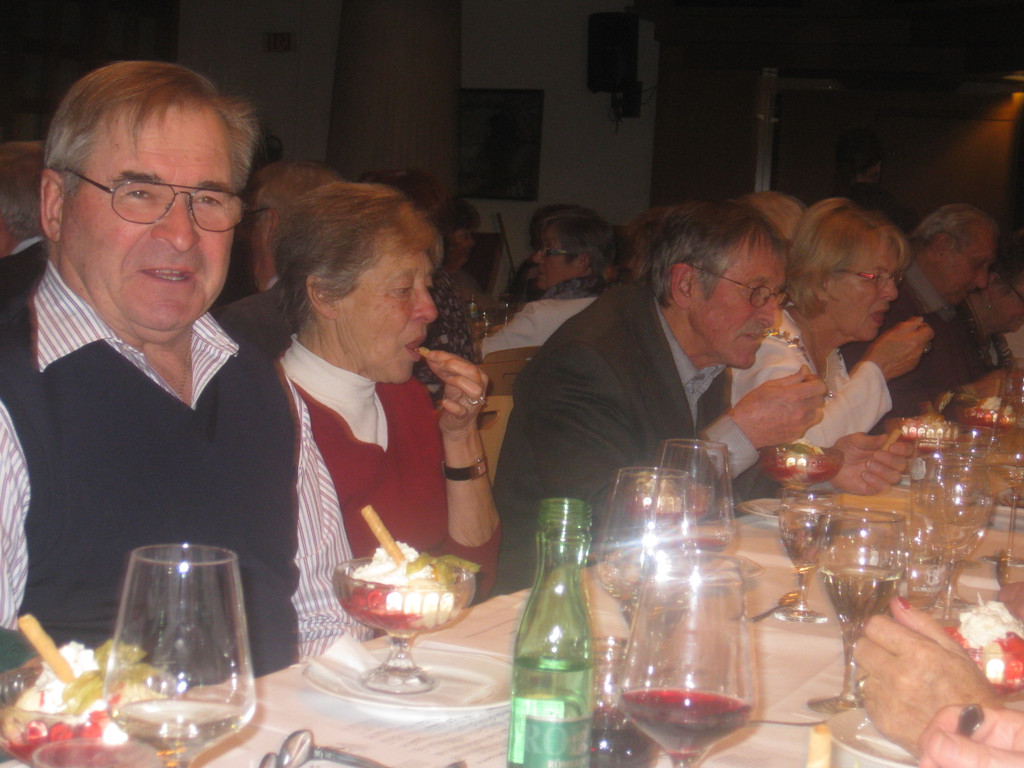 Adventsfeier vom Seniorenring  im Foyer Reichshofsaal 09_12 _35_.JPG