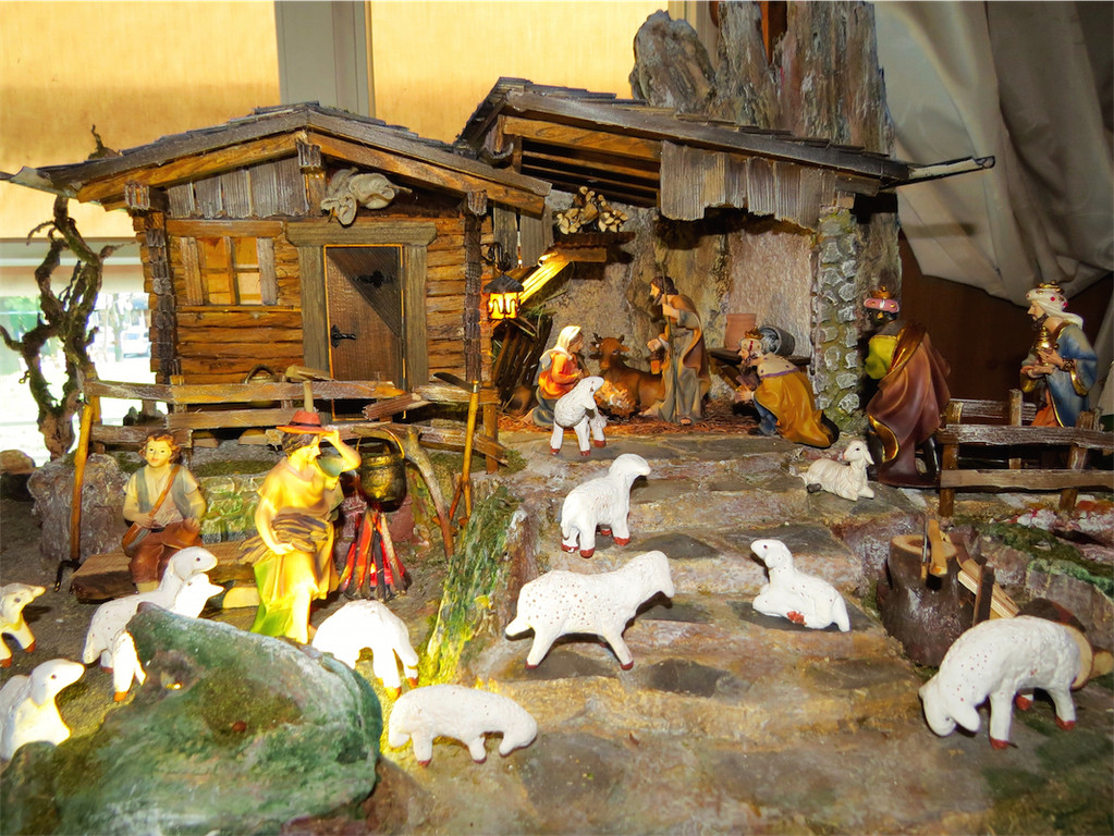 BK_Krippenausstellung Tisis 2.JPG
