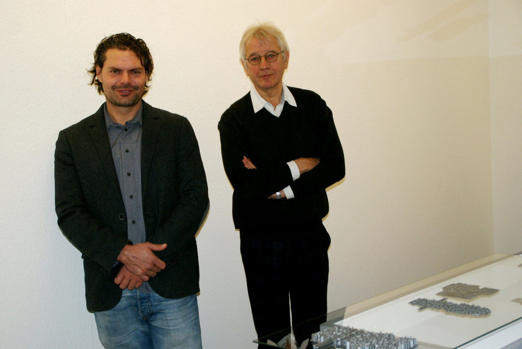 Oliver Heinzle und Helmut Gassner_ die Drahtzieher der Ausstellung.JPG