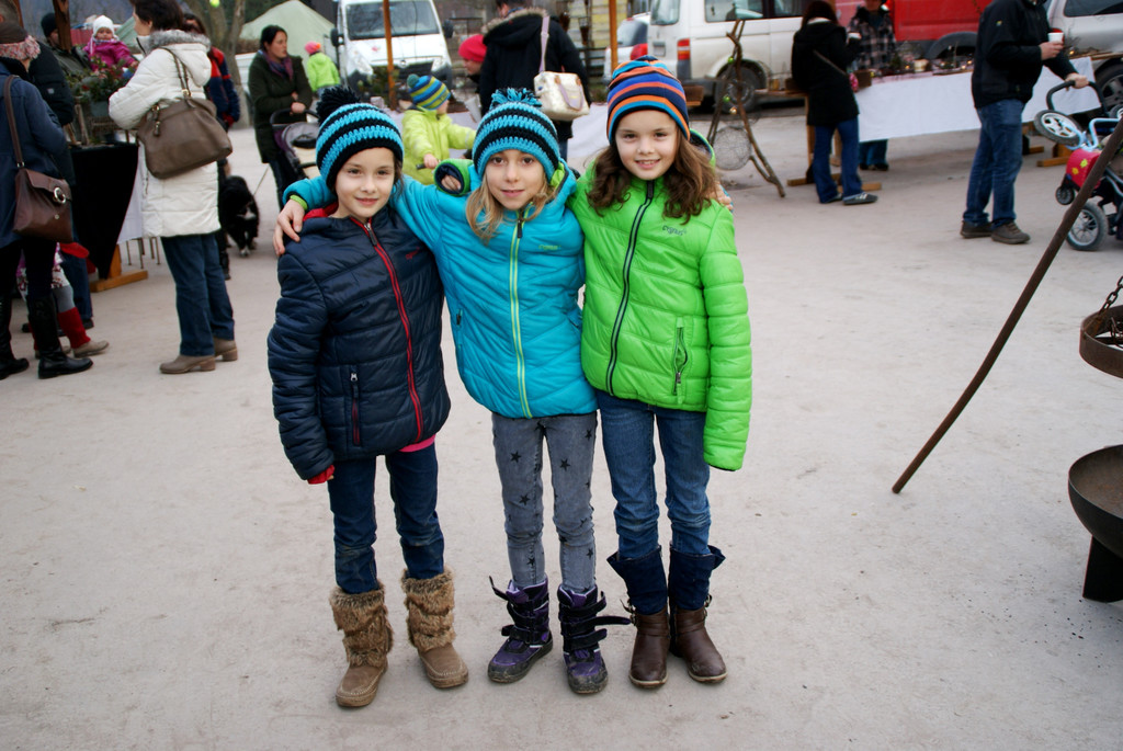 v_li_ Emma _8__ Cheyenne _9__ Leni _8_.JPG