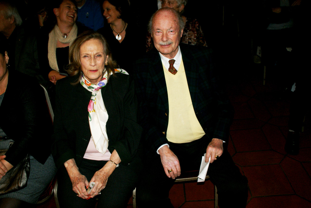 Priscilla und Franz Josef Waldburg Zeil - gr__flicher Beistand beim Konzert.JPG