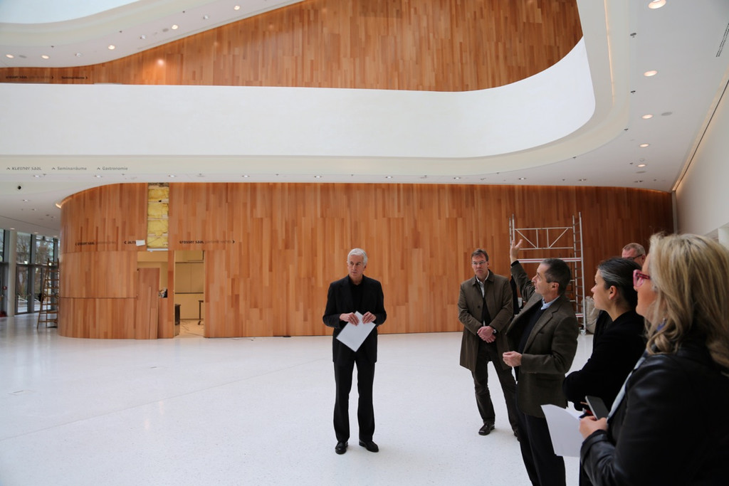 KOE_Grosser Saal Montforthaus 3.jpg