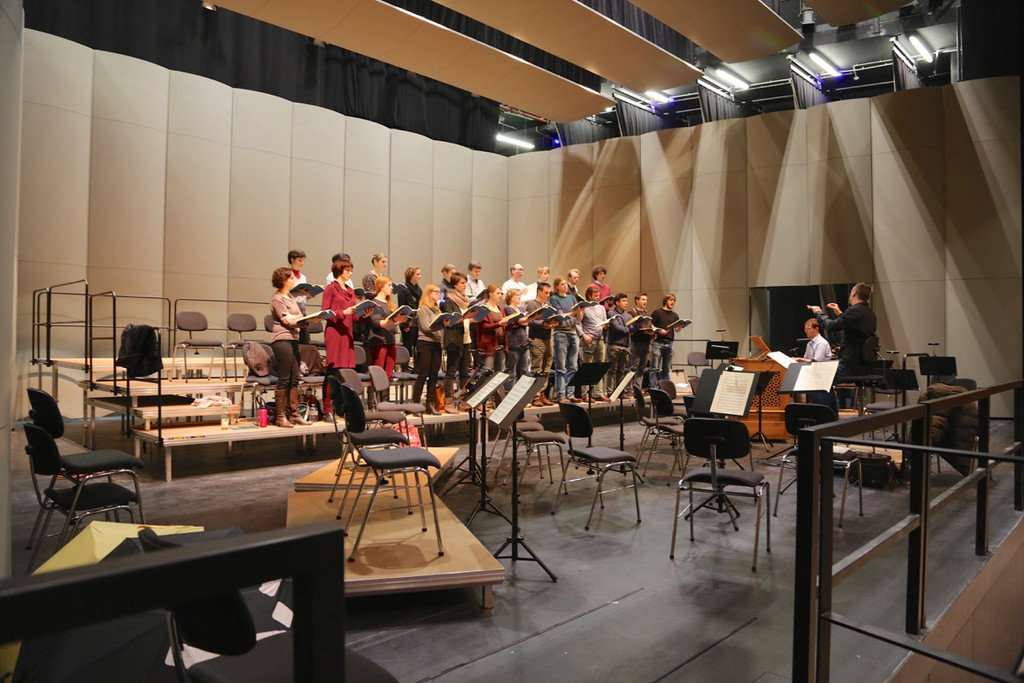 KOE_Grosser Saal Montforthaus 14.jpg