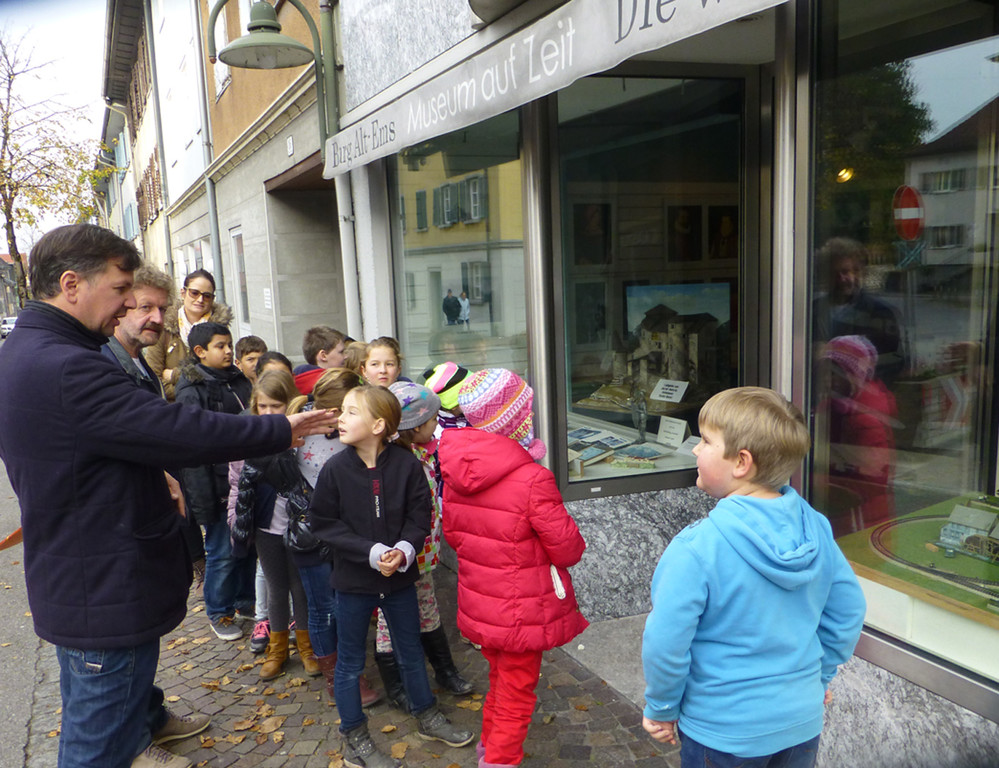VS7 vor Museum.jpg
