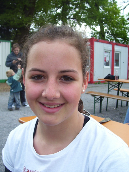 100_9571_jpg-1273474678