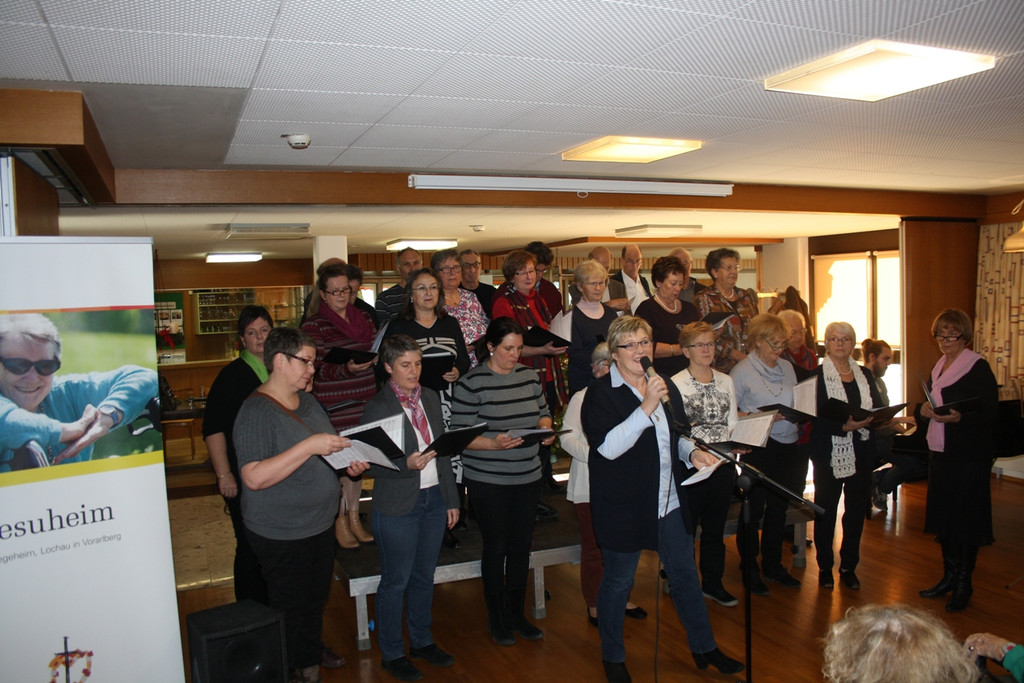 Jesuheim WEIHNACHTSFEIER Fotos 23-12-2014 _14_.JPG