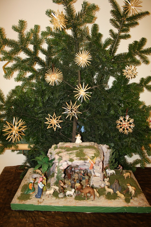 Jesuheim Z Krippen Sr  Franziska 23-12-2014 _4_.JPG