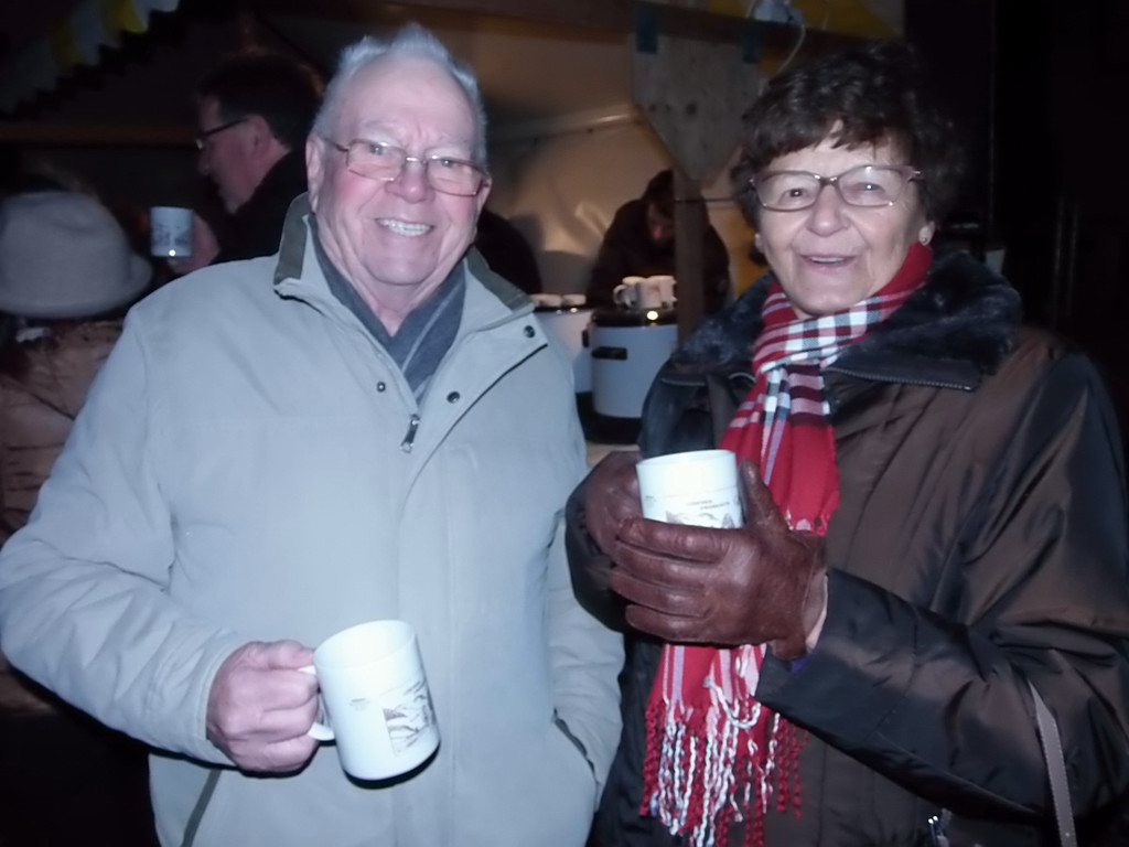 Weihnachtszauber2014_DorflisteGoefis_16.jpg