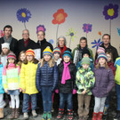 Die Präsentation des farbenfrohen Schulhofprojektes der Lochauer Volksschule wurde zu einem Fest.